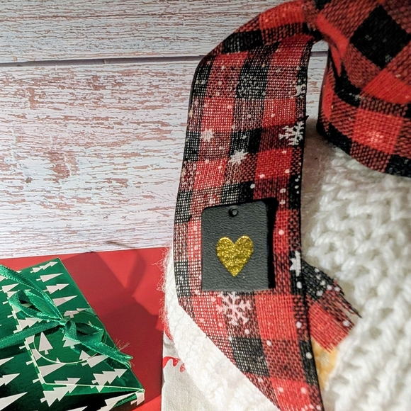 ☃️☃️☃️13x8 Handmade Knit Snowman with Red Hat and Scarf - Picture 5 of 10